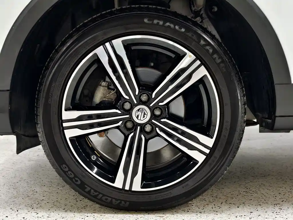 MG ZS — миниатюра 12