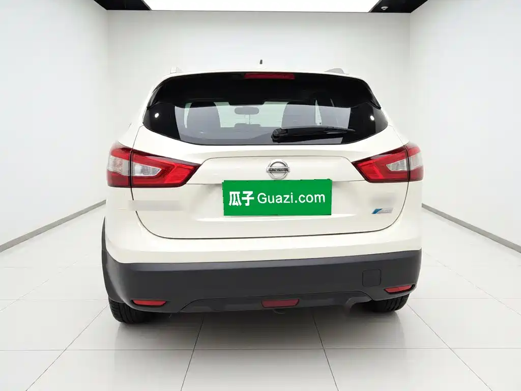 Nissan Qashqai — миниатюра 5