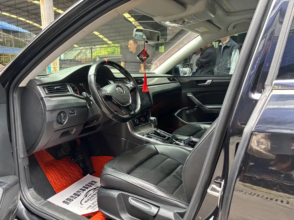 Volkswagen Passat — миниатюра 7