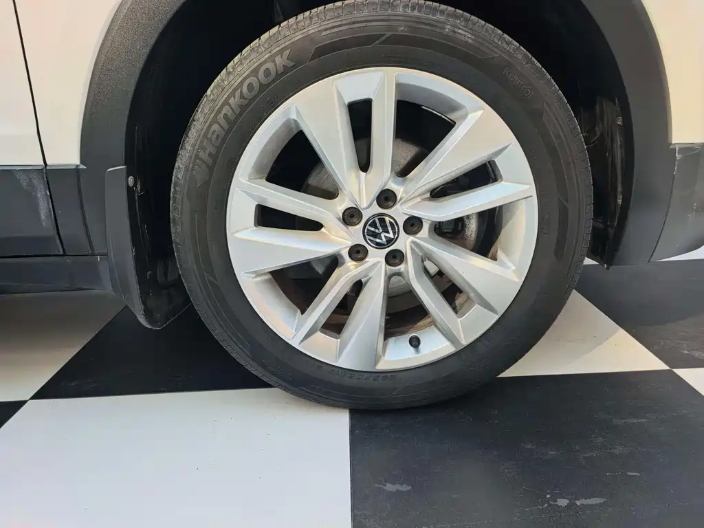 Volkswagen T-Cross — миниатюра 13