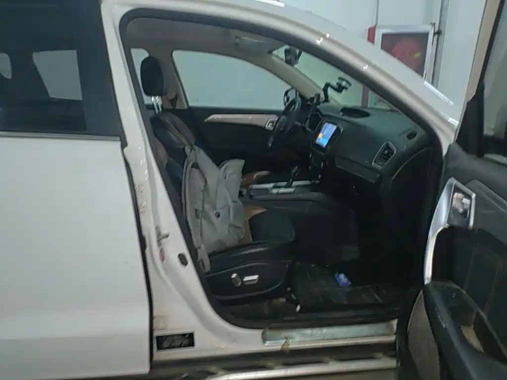 Geely Vision X6 — миниатюра 25