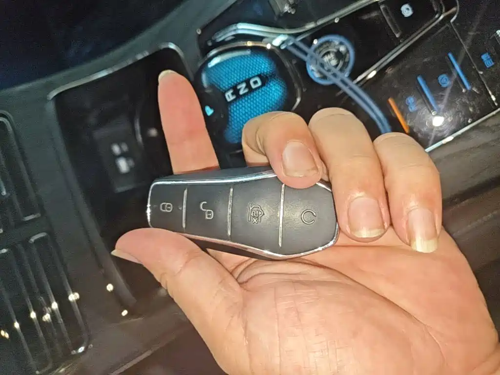 BYD Han — миниатюра 9