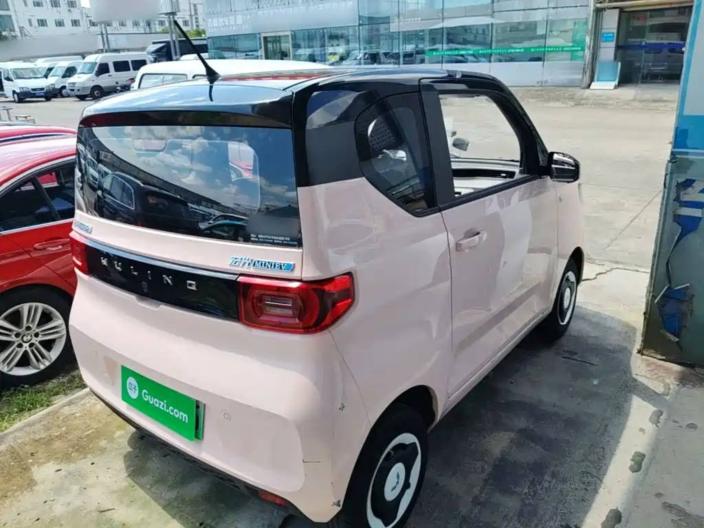 Wuling MINIEV — миниатюра 7