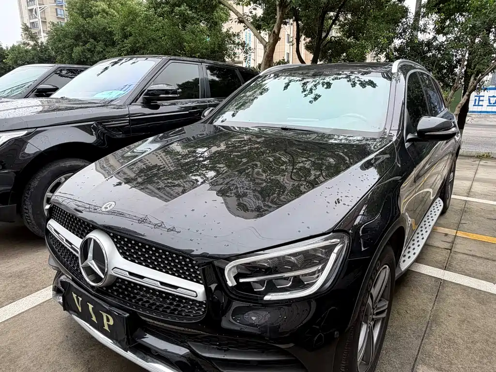 Купить Mercedes-Benz GLC