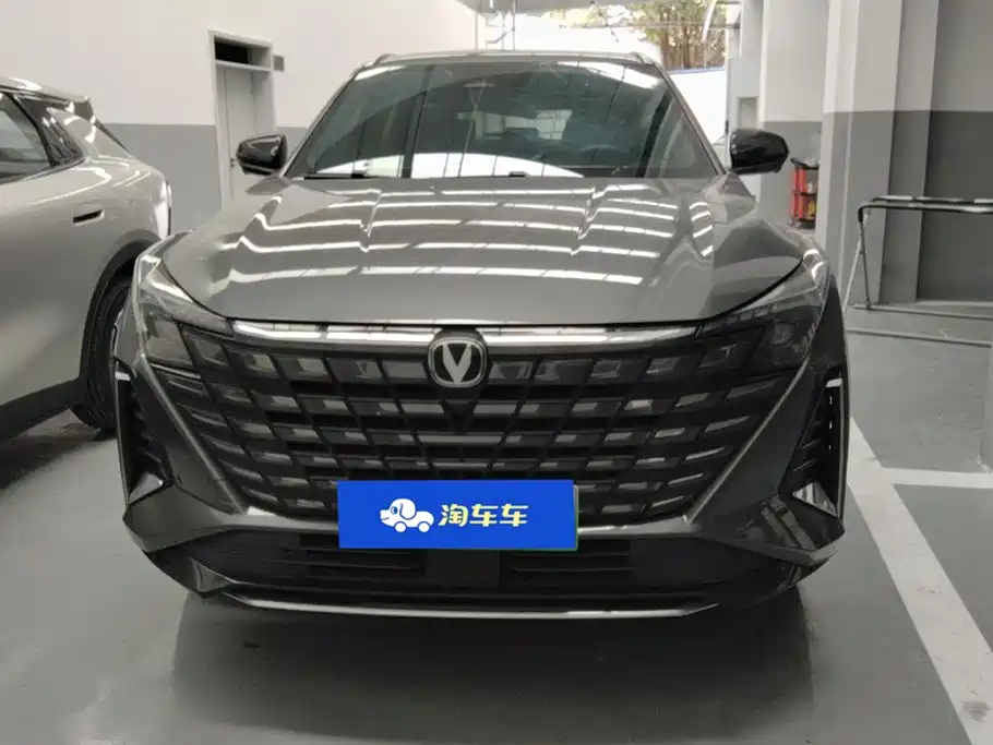 Changan UNI-Z New Energy — миниатюра 2