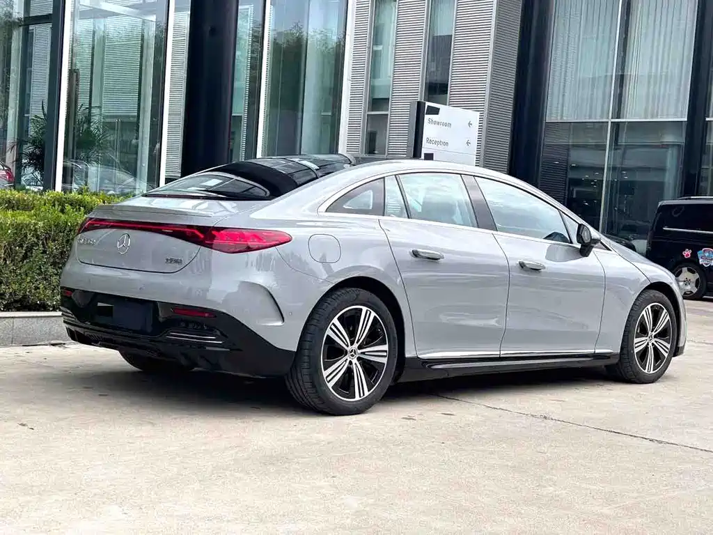 Mercedes-Benz EQE — миниатюра 5