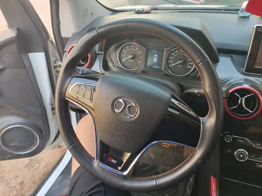 BAIC Senova X25 — миниатюра 15