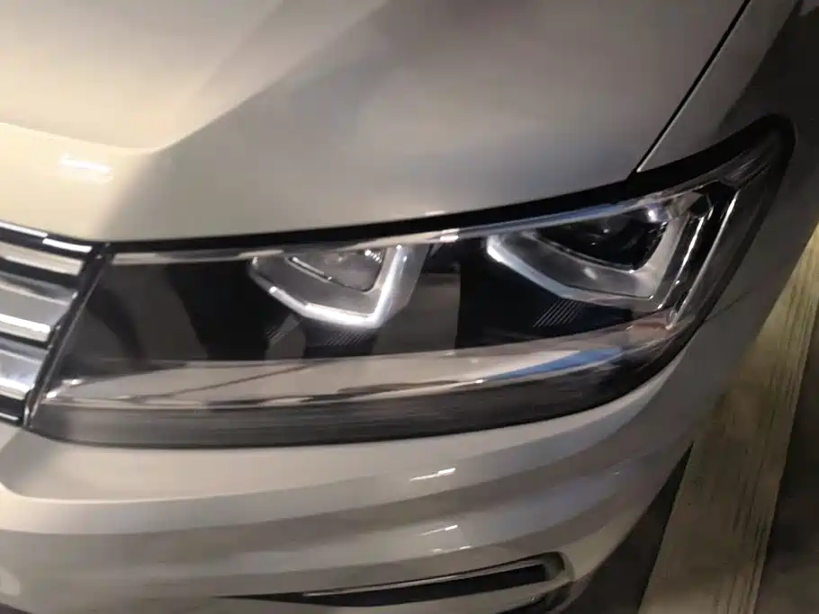 Volkswagen Tiguan L — миниатюра 5