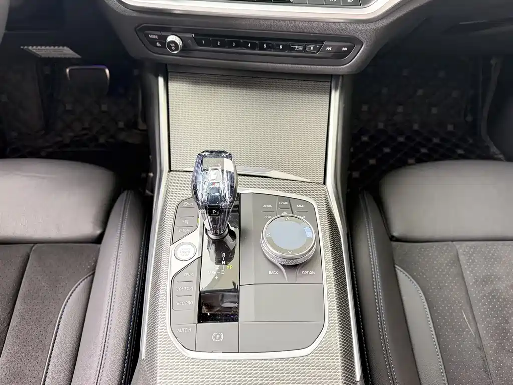 BMW 2 Series (Import) — миниатюра 12