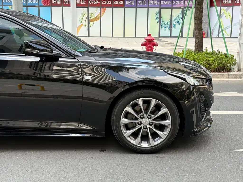 Cadillac CT5 — миниатюра 10