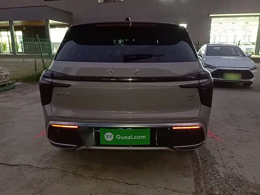 Hongqi Hongqi HS3 — миниатюра 6