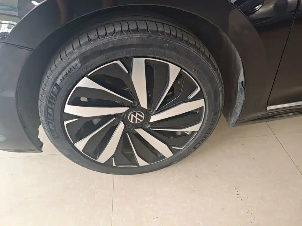 Volkswagen Passat — миниатюра 23