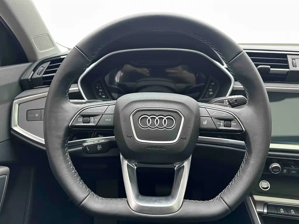 Audi Q3 — миниатюра 17