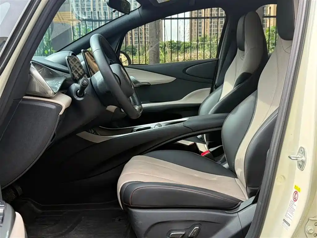 BYD Dolphin 2025 420km Freedom