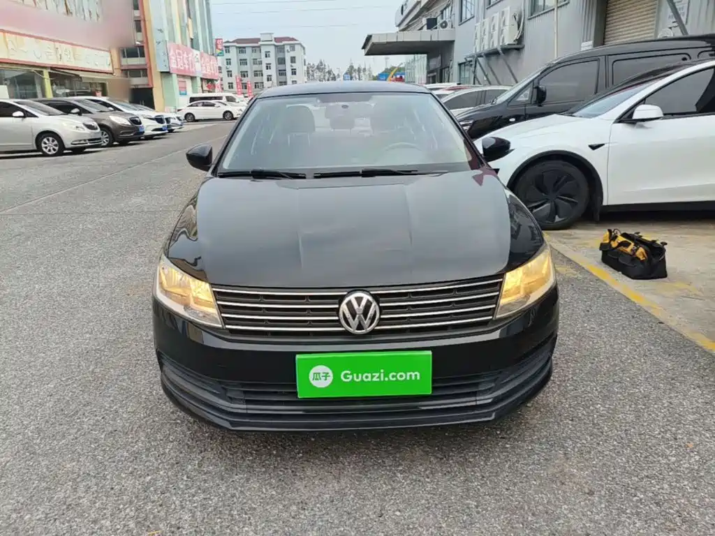 Volkswagen Lavida — миниатюра 3