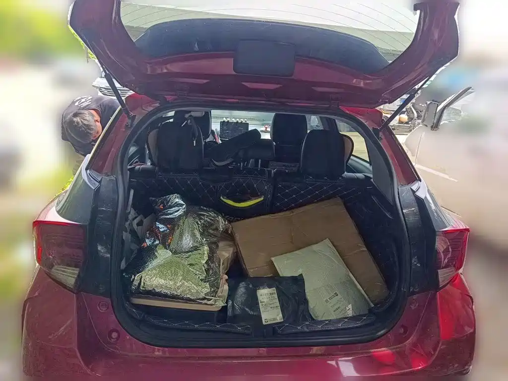 Toyota Yaris L — миниатюра 15