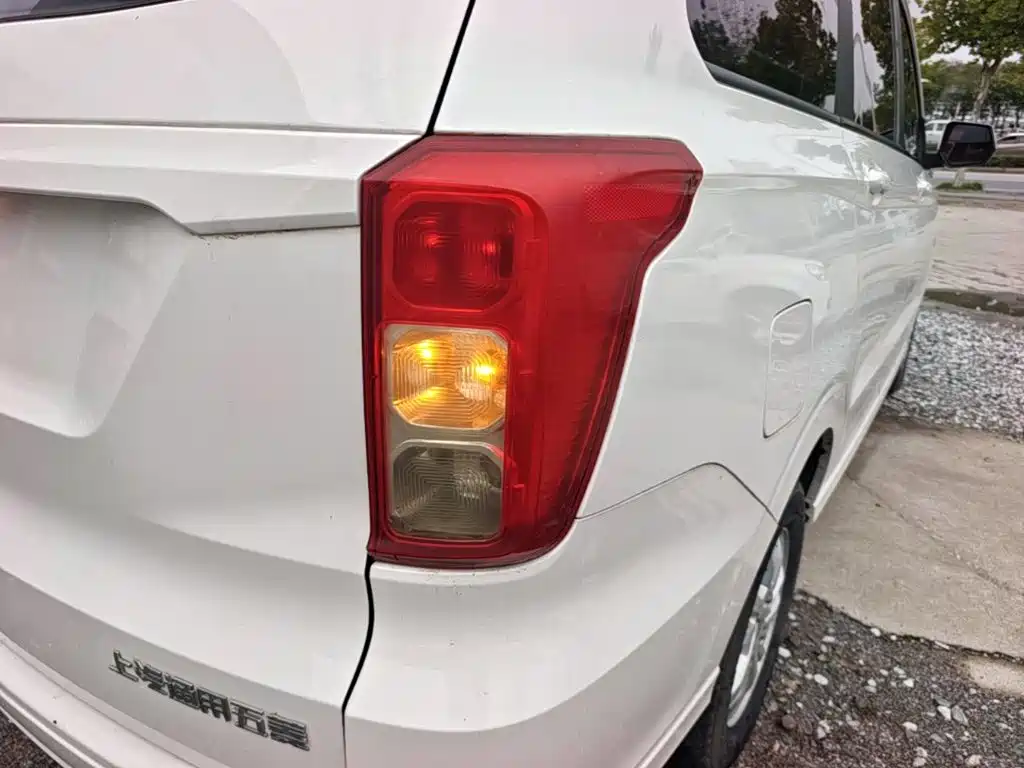 Wuling Hongguang — миниатюра 8