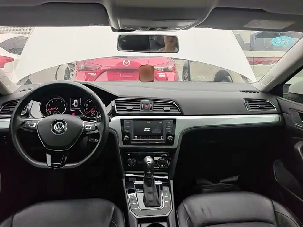 Volkswagen Lamando — миниатюра 10