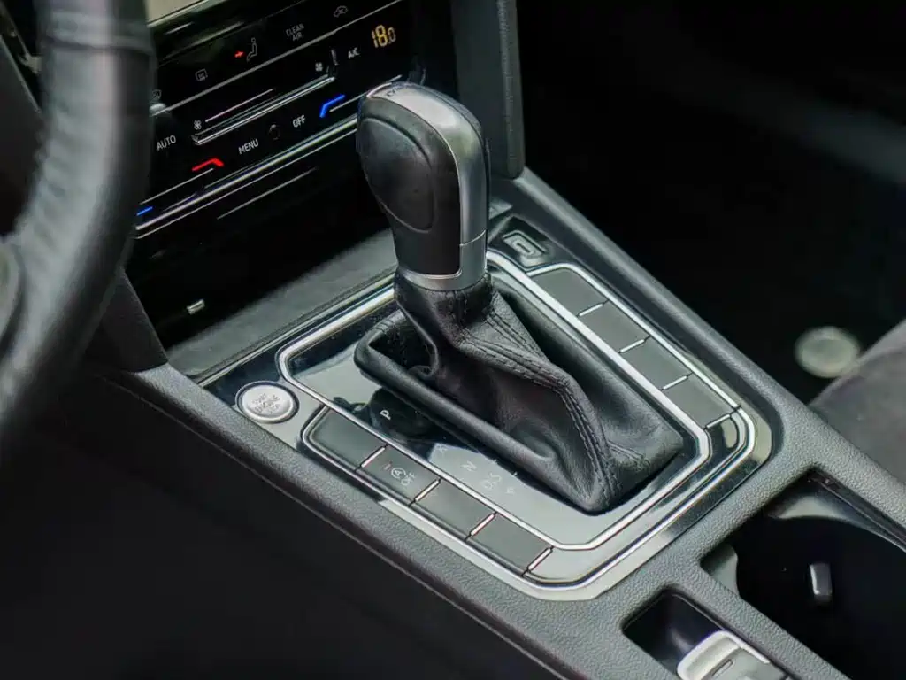 Volkswagen Magotan 2021 330TSI DSG 30