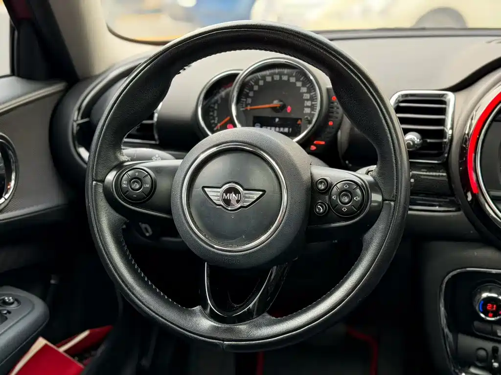 MINI Mini Clubman — миниатюра 11