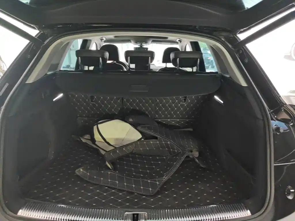 Audi Q5L — миниатюра 19