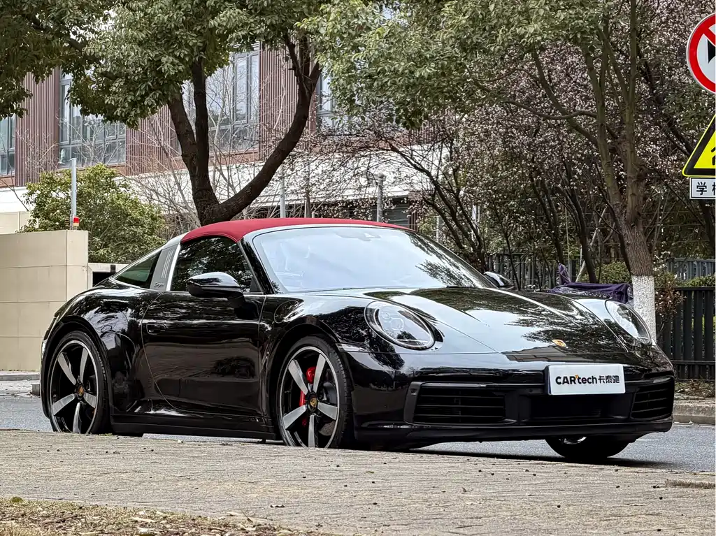 Porsche 911 2022 Targa 4 3.0T