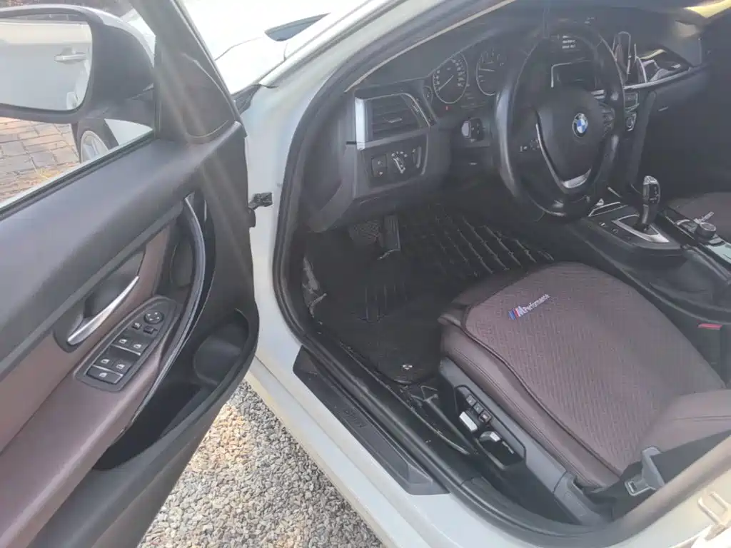 BMW 3 Series — миниатюра 16