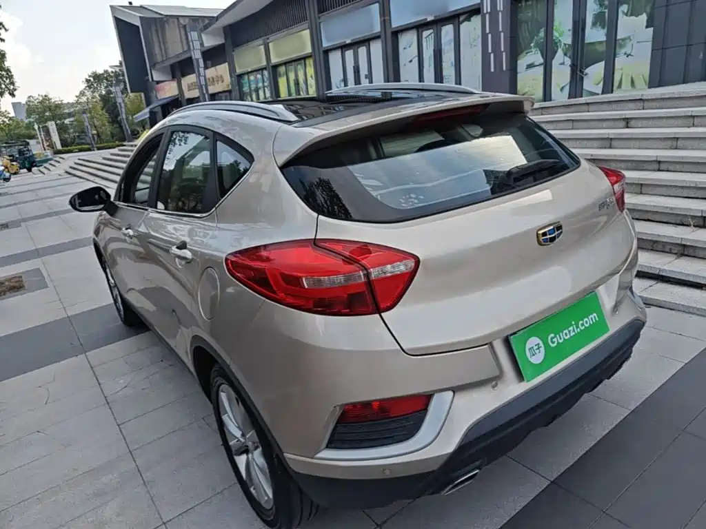 Geely Emgrand GS — миниатюра 5