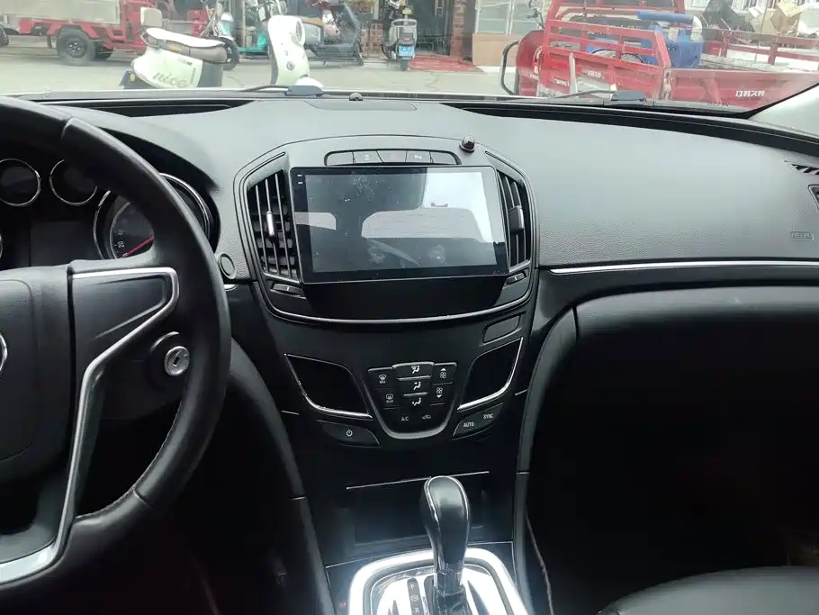 Buick Regal — миниатюра 13