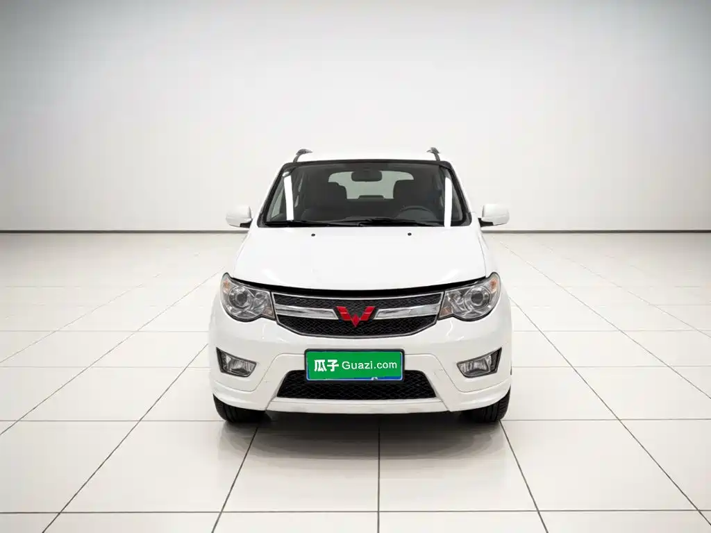 Wuling Hongguang — миниатюра 2