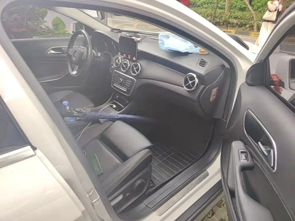 Mercedes-Benz GLA — миниатюра 19