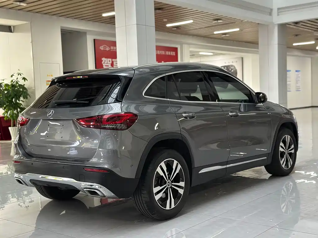 Mercedes-Benz GLA — миниатюра 5