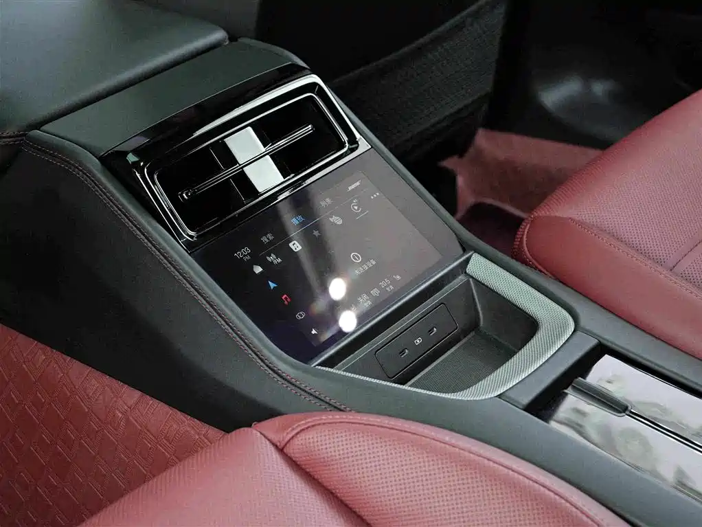 Porsche Panamera — миниатюра 19