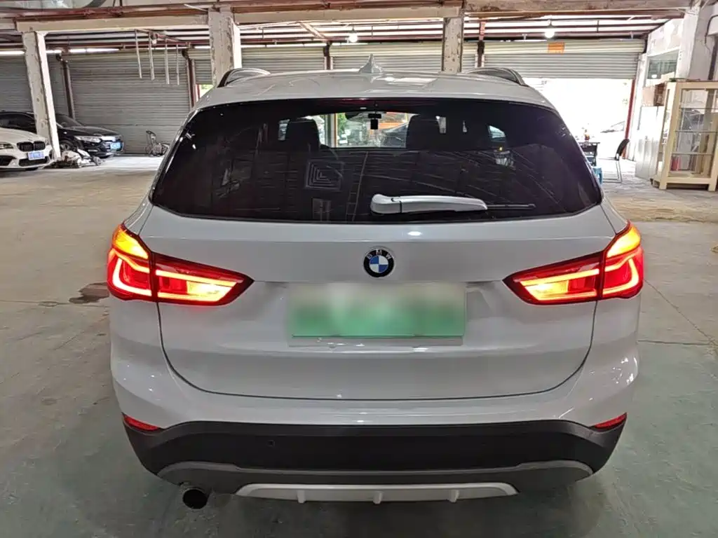 BMW X1 New Energy — миниатюра 6