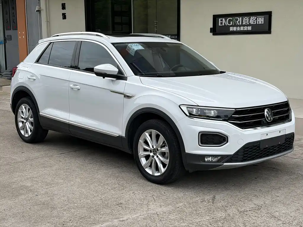 Volkswagen T-Roc — миниатюра 3