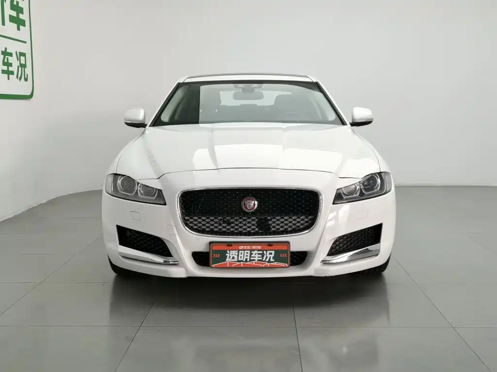 Jaguar XFL 2020 XFL 2.0T P200