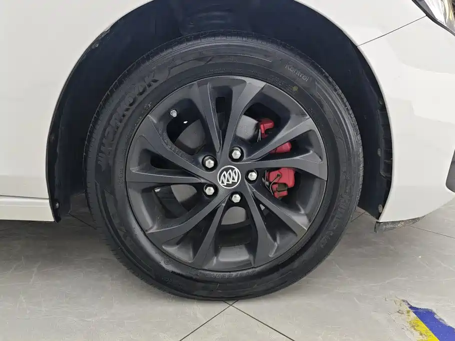 Buick Verano — миниатюра 6