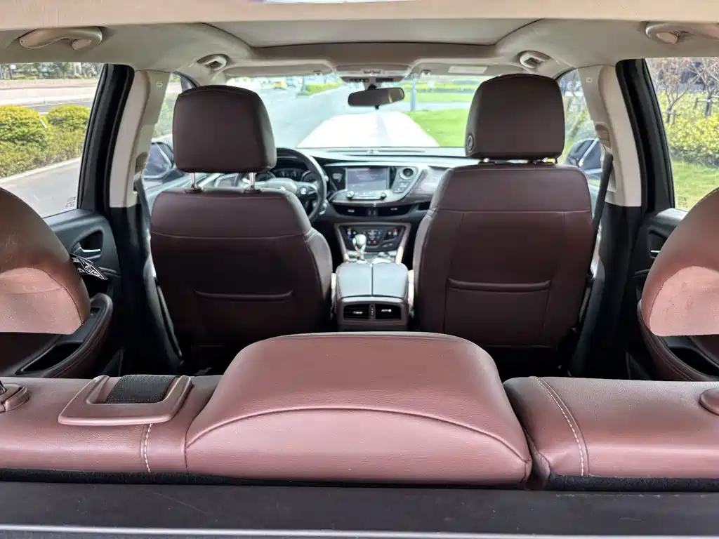 Buick Envision Plus — миниатюра 9