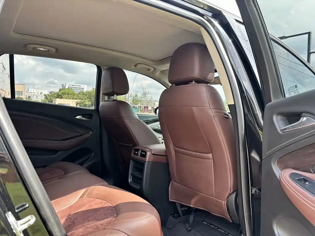 Buick Envision Plus — миниатюра 16