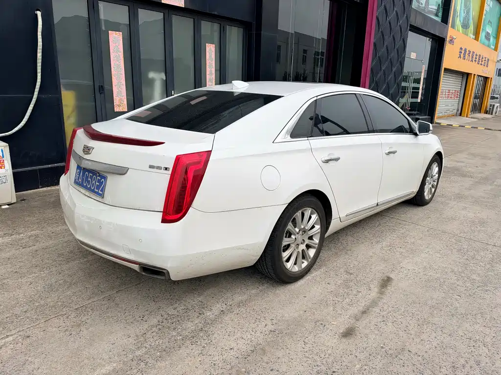 Cadillac XTS — миниатюра 11