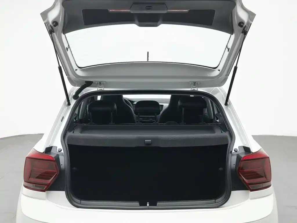 Volkswagen Polo — миниатюра 16