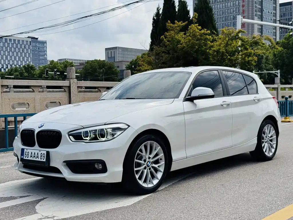 BMW 1 Series (Import)