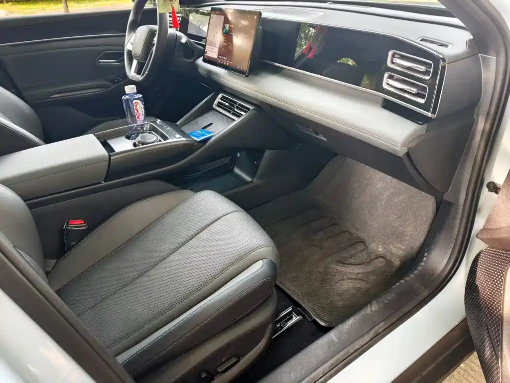 BYD Qin L L 2026 DM-i 210KM
