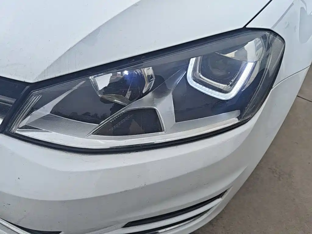 Volkswagen Golf — миниатюра 24