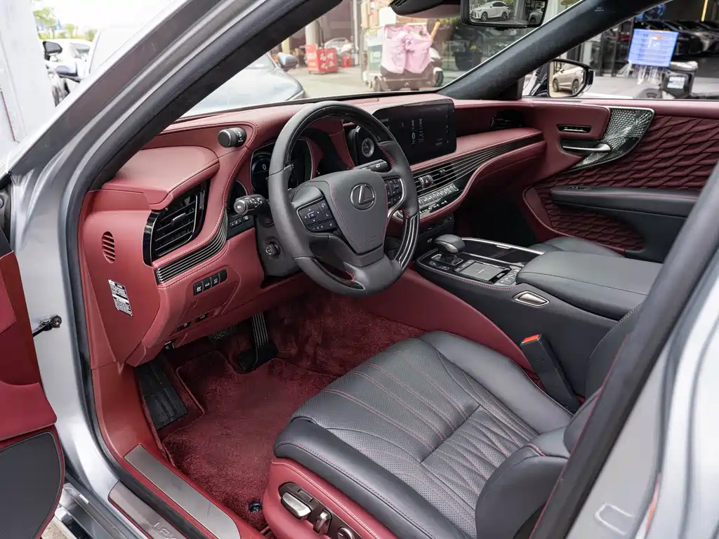 Lexus LS 2021 500h Executive