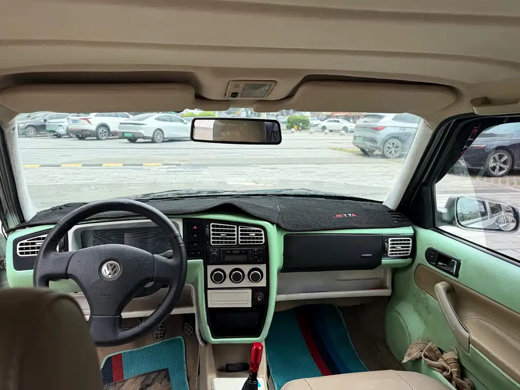Volkswagen Jetta 2010 1.6L