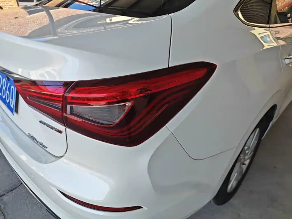 Changan Eado — миниатюра 8