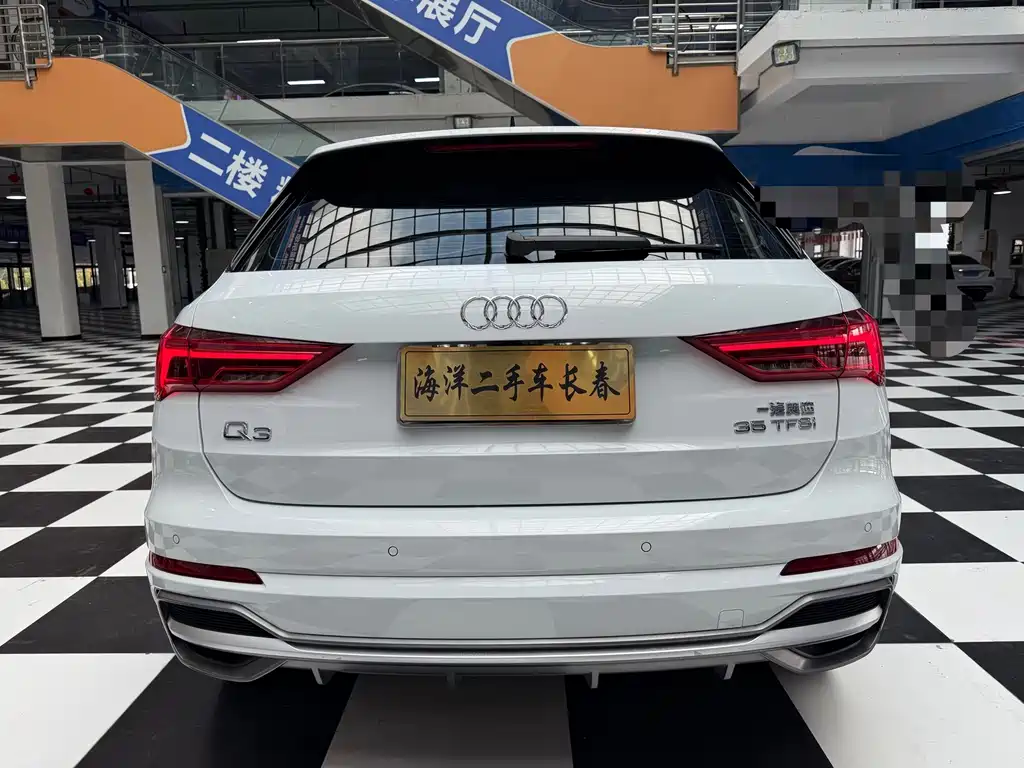 Audi Q3 — миниатюра 3