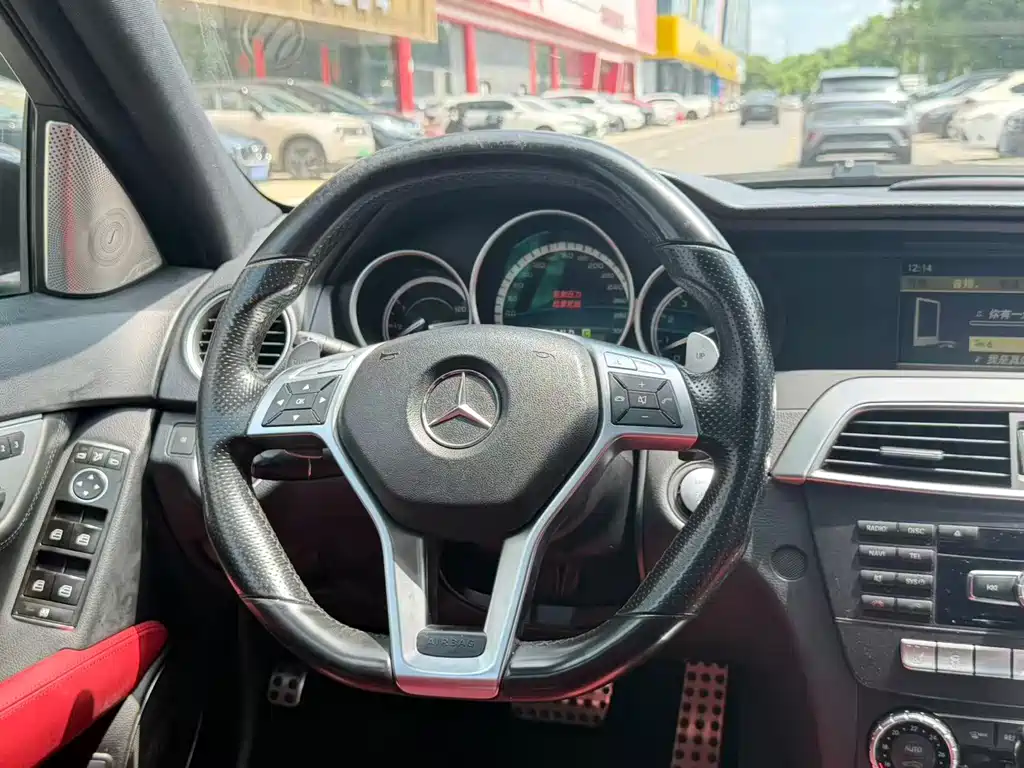 Mercedes-Benz C-Class AMG — миниатюра 9