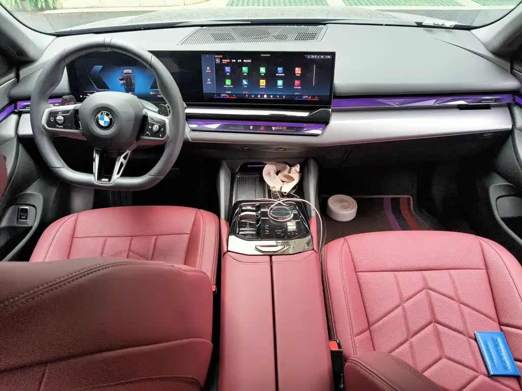 BMW 5 Series — миниатюра 13
